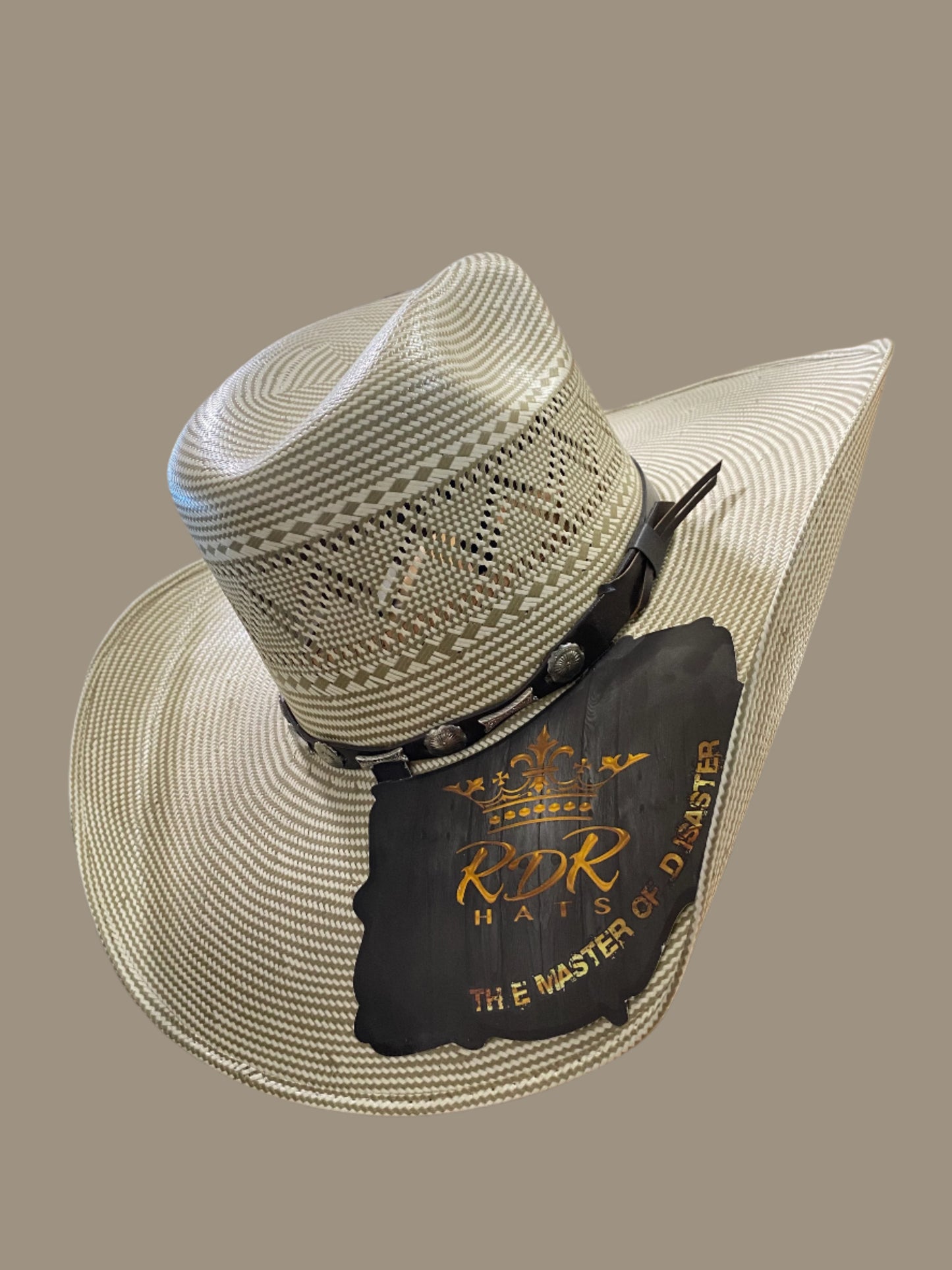 RDR HATS C27 CONEJO
