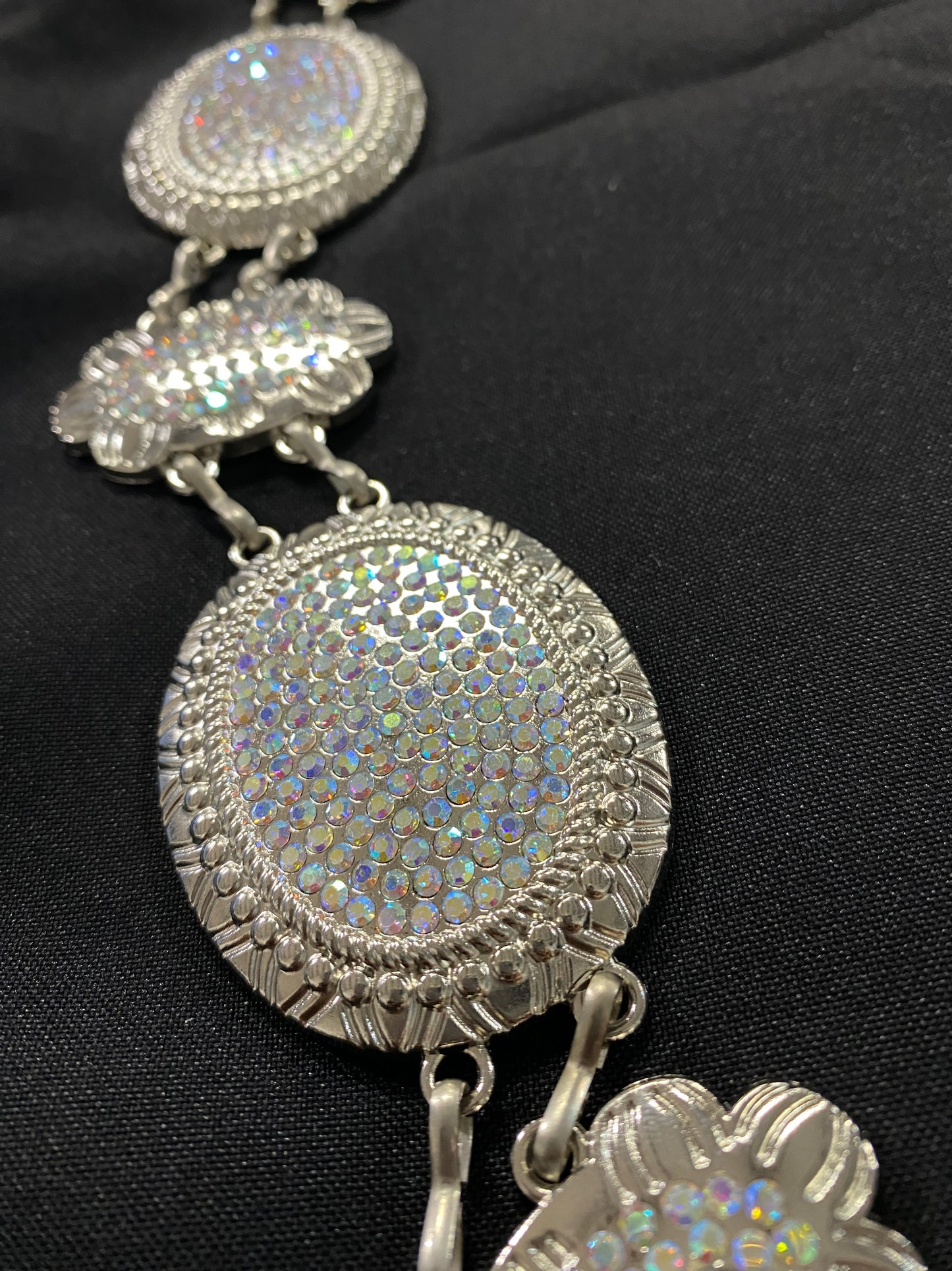 SILVER SHINE CONCHO BELT 1
