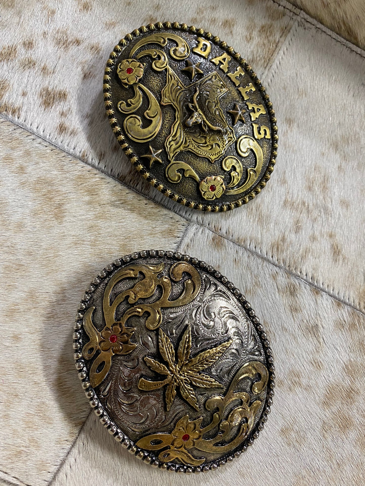 DALLAS X PLANT BUCKLE