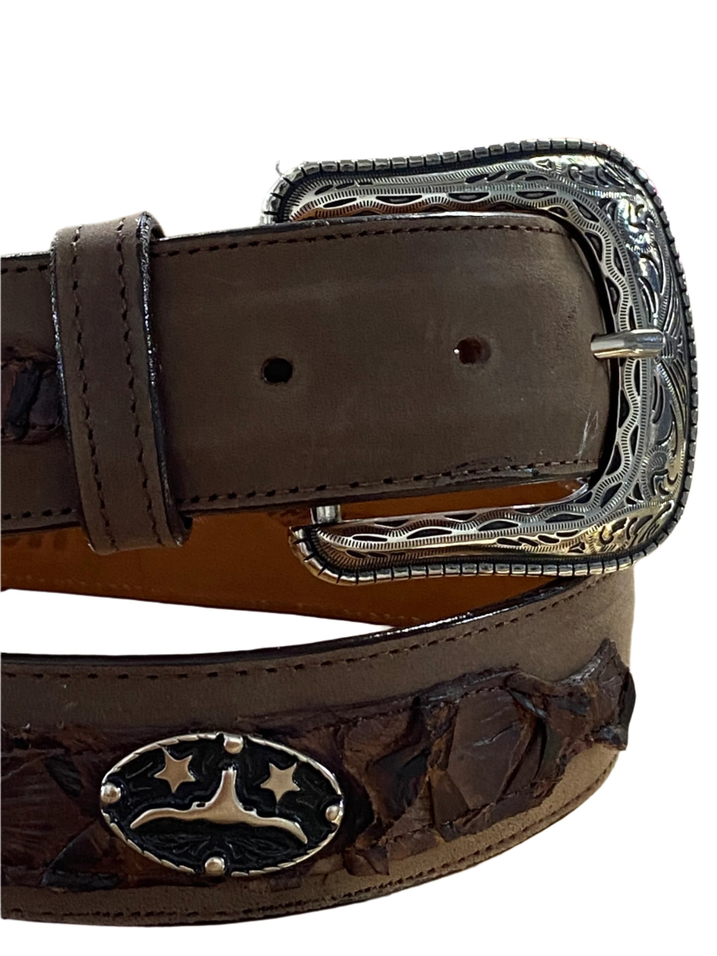 PIRARCU HOMETOWN BELT BULL