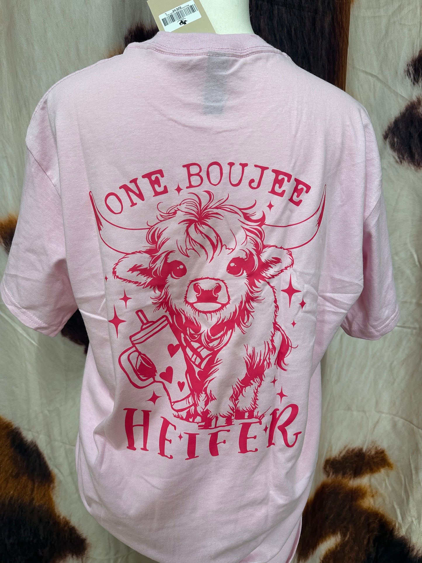 GILDAN | LIGHT PINK CUSTOM T-SHIRT ONE BOUJEE HEIFER