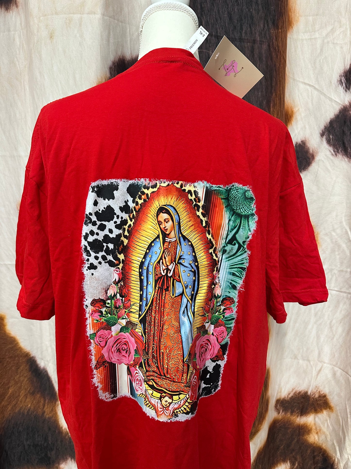 LUCKY FRIENDS | RED CUSTOM T-SHIRT VIRGENCITA & BOW