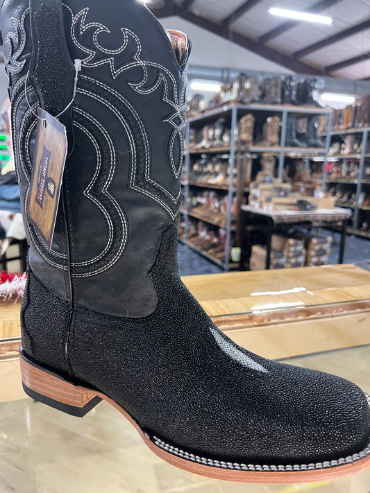 HOMETOWN| EXOTIC PIEL DE MANTARAYA