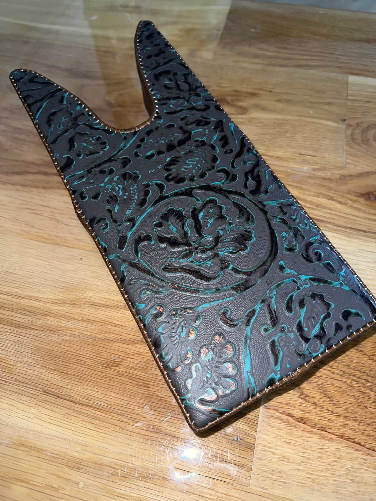 LEATHER HANDMADE BOOT JACK TEAL & BLK