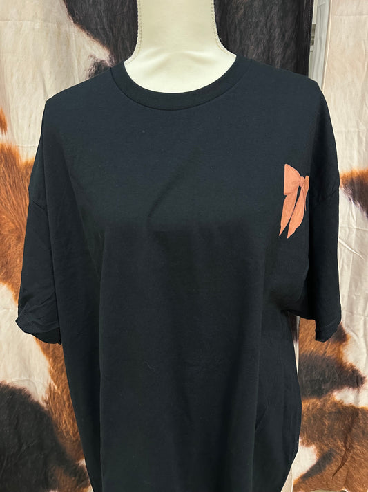 GILDAN | CUSTOM T-SHIRT AZTEC PRINT & BOW