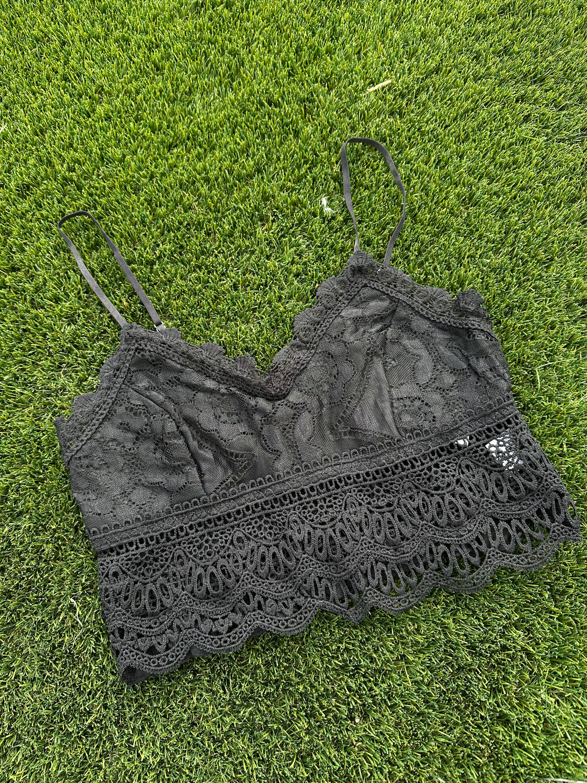 DEAR LOVER | BLK  LACE SPHAGETTI SHIRT