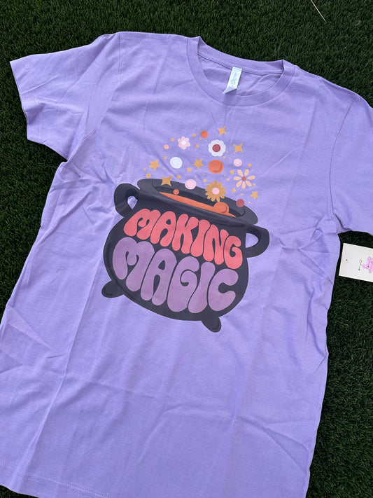 LUCKY FRIENDS | MAKING MAGIC T-SHIRT