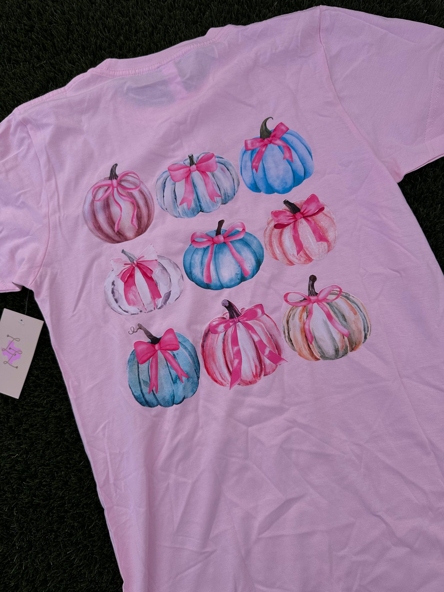 LUCKY FRIENDS | COQUETTE PUMKIN T-SHIRT