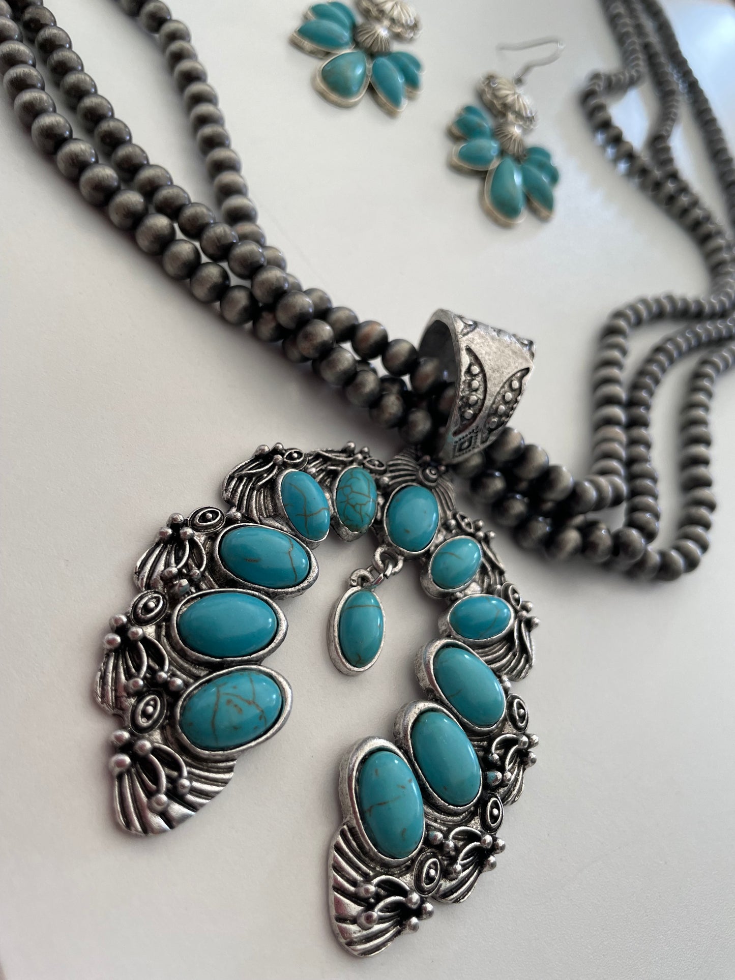 TEAL CONCHO NECKLACE