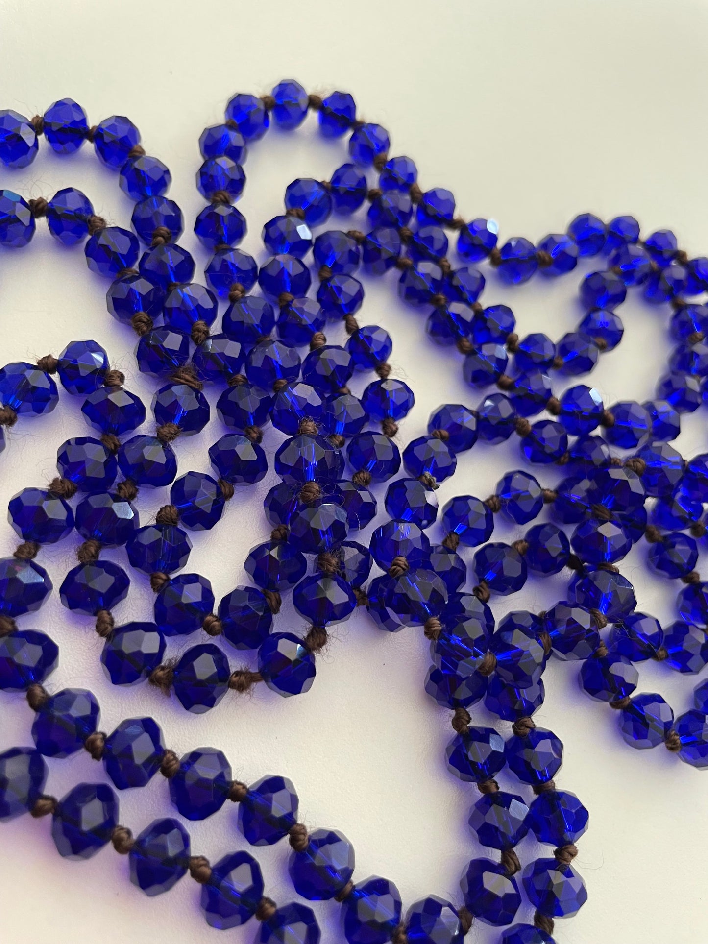 ROYAL BLUE BEAD NECKLACE