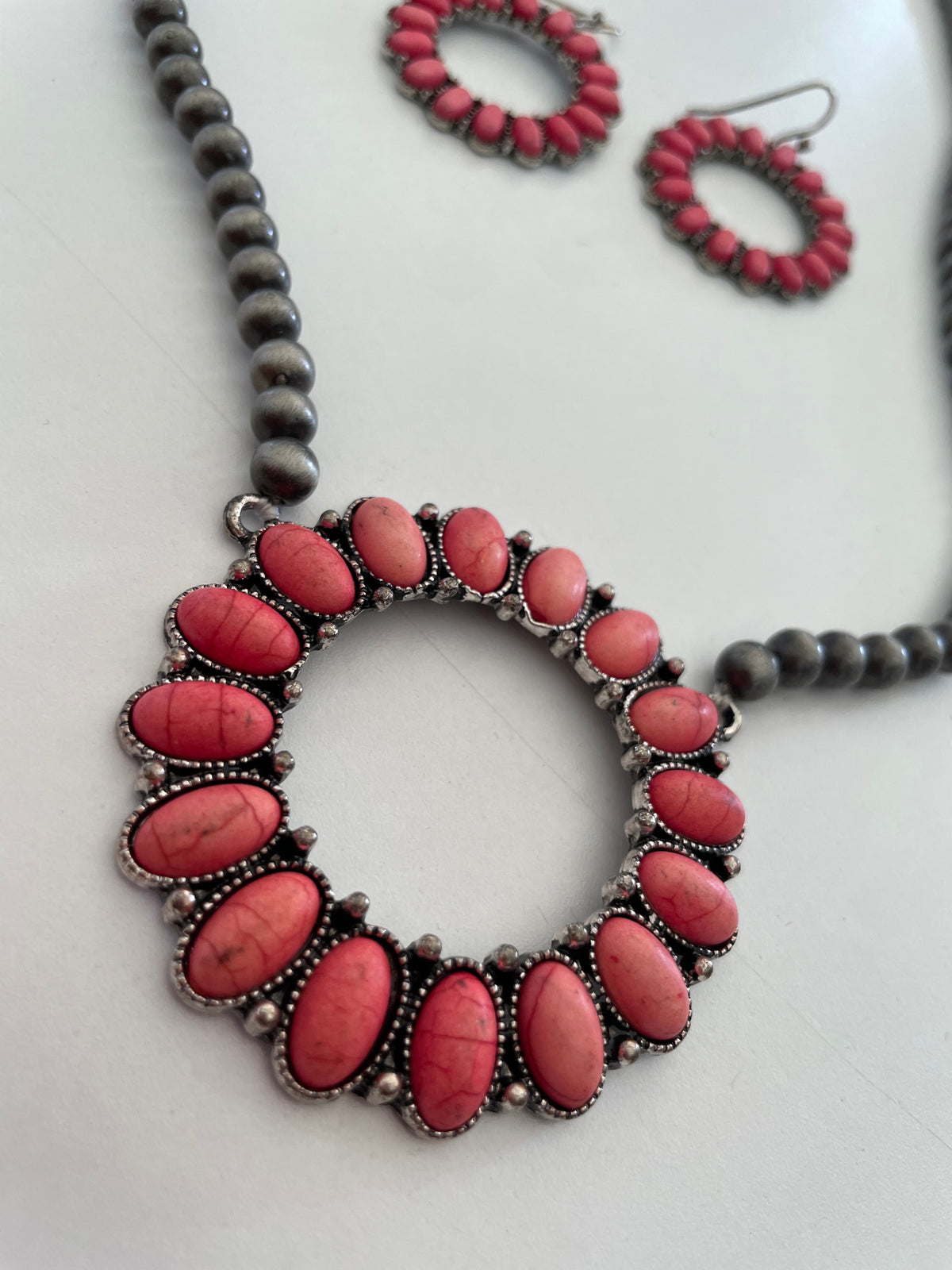 ROUND PINK CONCHO SET