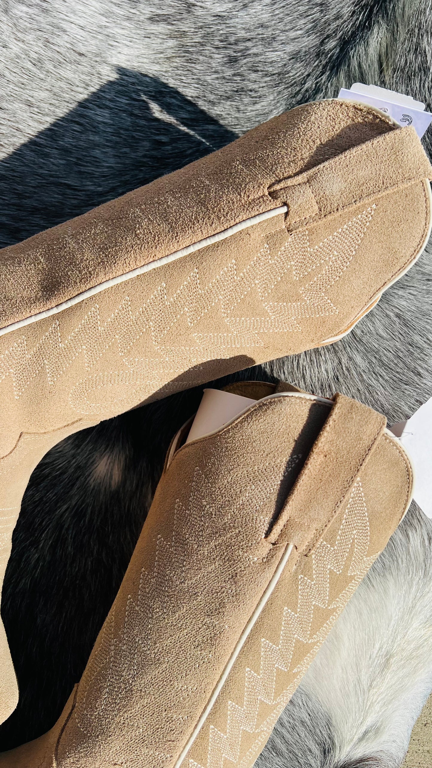BRONZER| WOMEN CUTTER13'' GAMUZA KHAKI LEATHER SOLE