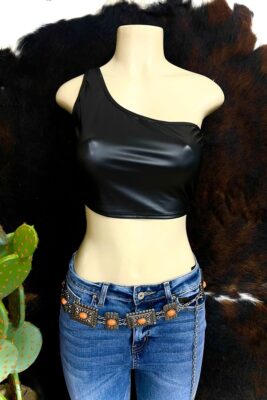 L&B| BLACK FAUX LEATHER ONE SHOULDER CROP TOP