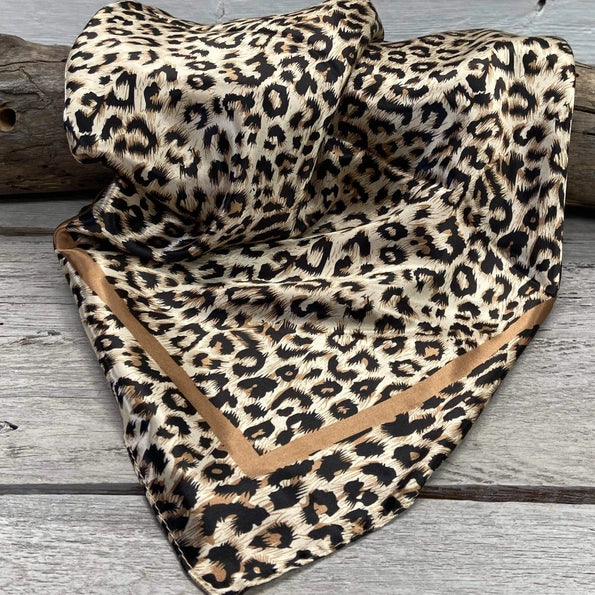 RODEO DRIVE |TEN LEOPARD WILD RAG/SCARF WR168