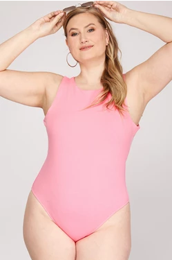 SHE+SKY|PLUS - HALTER STRETCH RIB KNIT BODYSUIT WITH SNAP CLOSURE