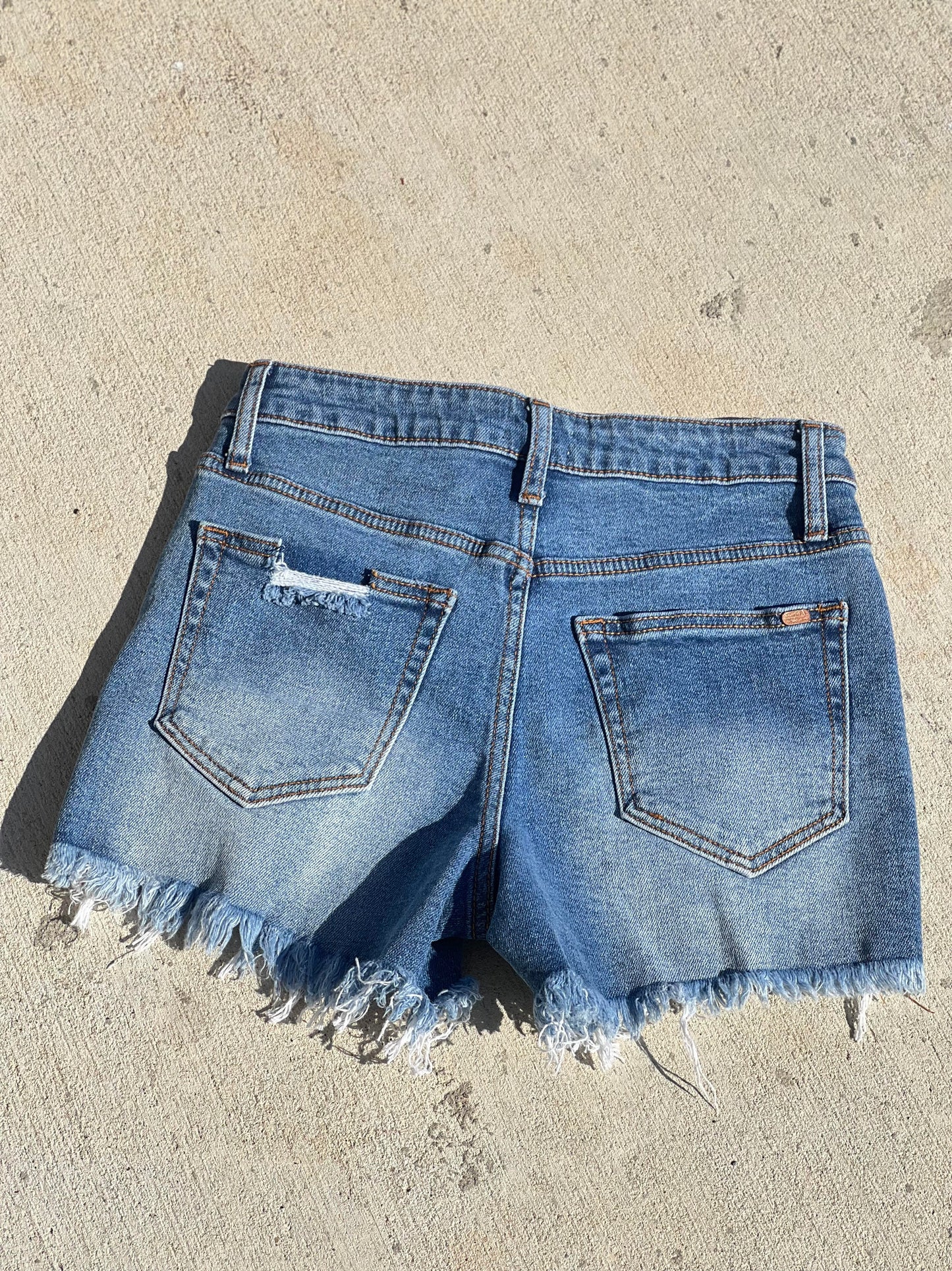 DENIM SHORTS LIGHT MEDIUM WASH